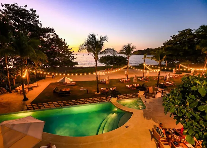 Сasa de vacaciones 3rd-floor Space With Modern Décor Recently Renovated Viewing Over Pool In Coco